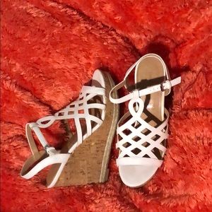 White wedges